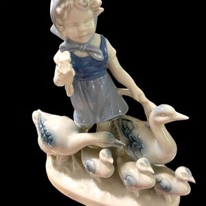 1940’s Girl Herding Geese Figurine Gerold Porzellan Bavaria #6138 Germany